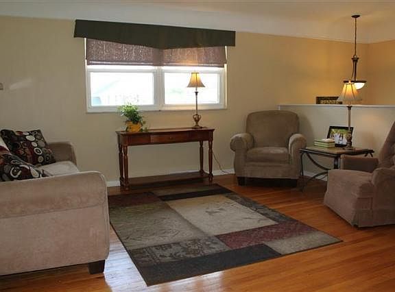 2nd image of 4222 Westwood Northern Blvd