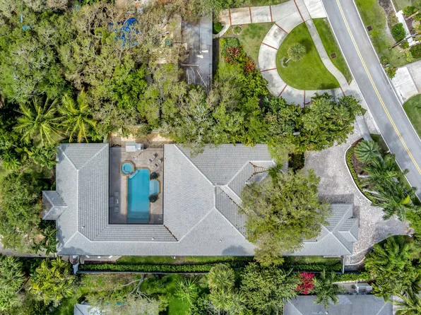 544 Live Oak Road, Vero Beach, FL 32963