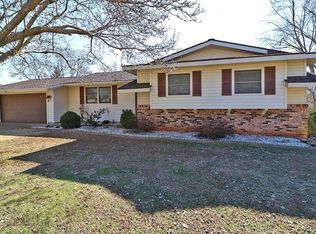 408 Park St, Farmington, MO 63640