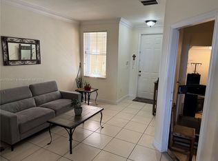 14905 SW 8th Ter #14905, Miami, FL 33194