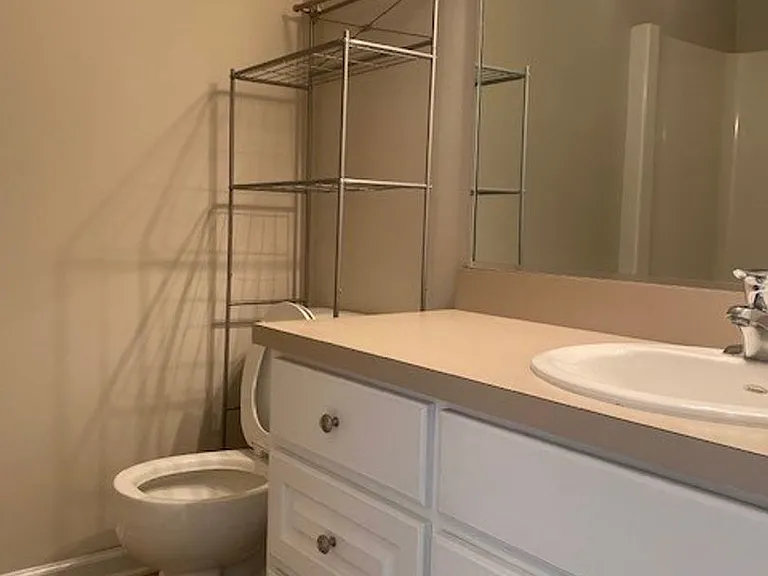 211 Koufax Dr — Photo 12