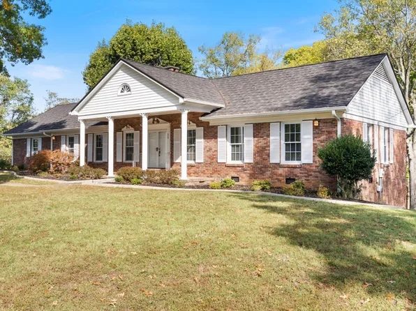 575 Joyce Cir, Lewisburg, TN 37091