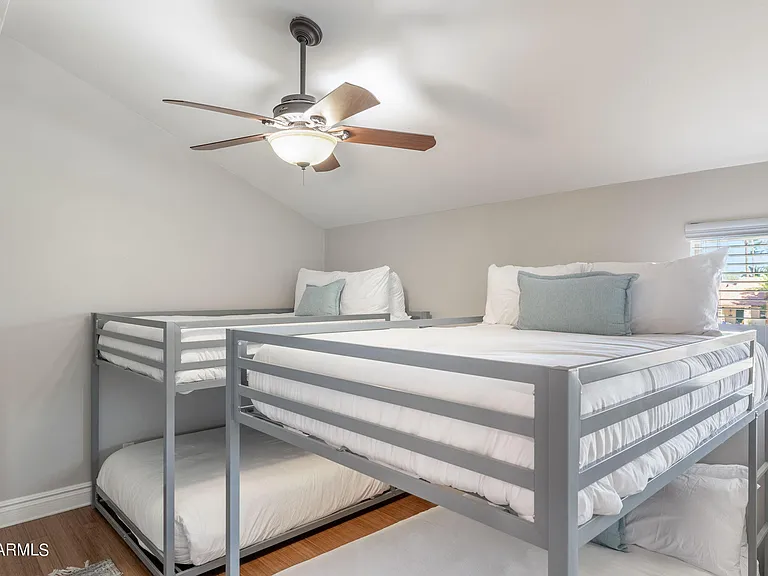 5948 E Corrine Dr — Photo 39