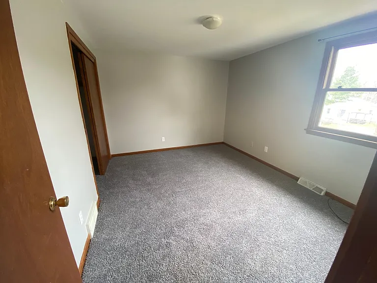 3988 Ellsworth Ave #L — Photo 8