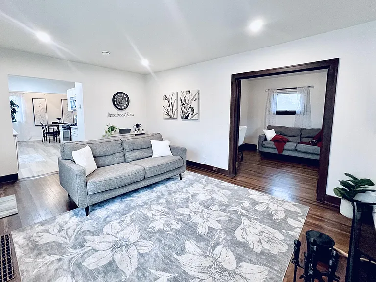 217 W Carlisle Ave — Photo 4