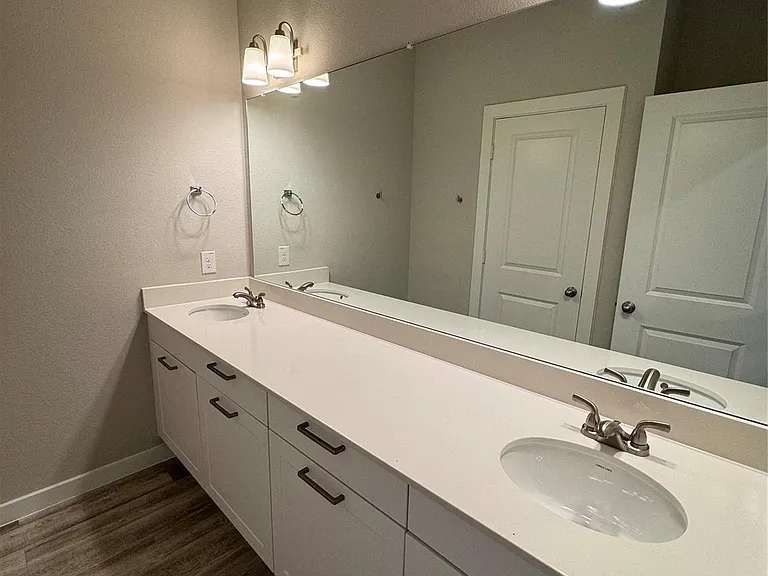 2354 Freshwater Ln — Photo 10