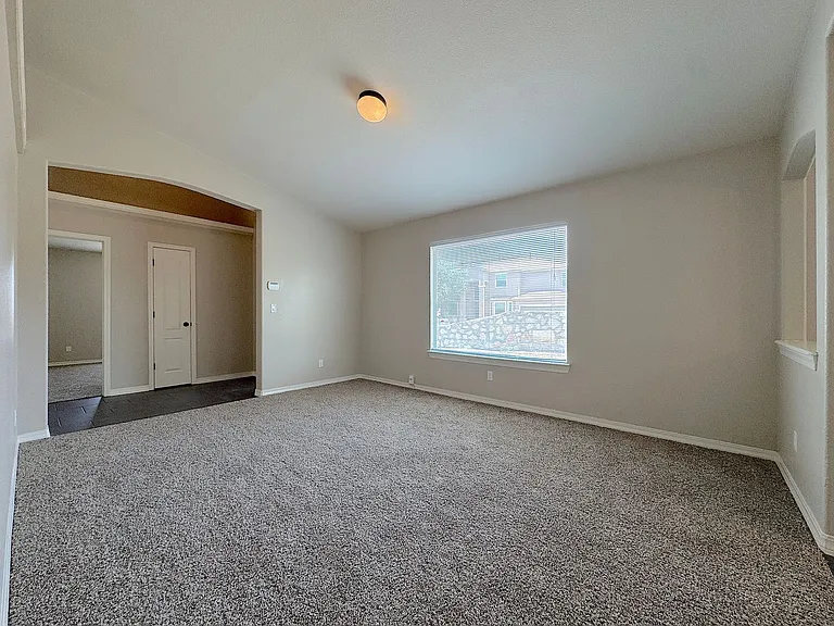 10925 Coyote Ranch Ln — Photo 5
