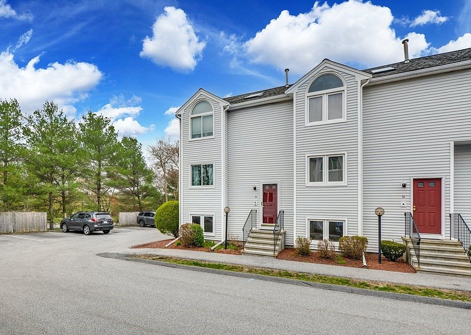 1st image of 26 Webster St Unit 26