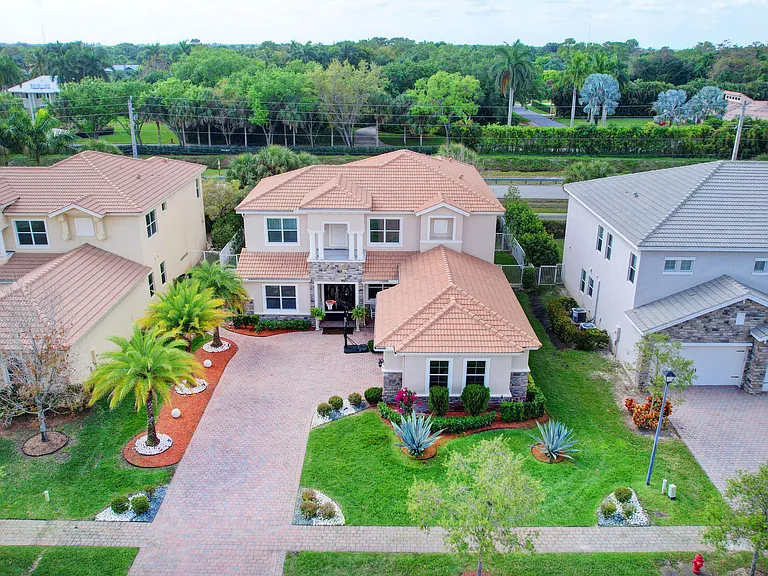 8952 Cypress Grove Ln — Photo 66