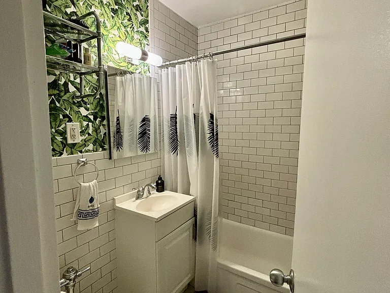 235 E 80th St #4B — Photo 7