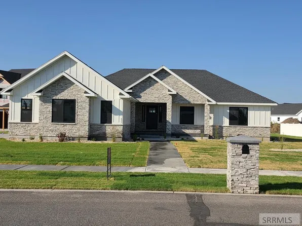 832 Oak Hill Way, Rexburg, ID 83440