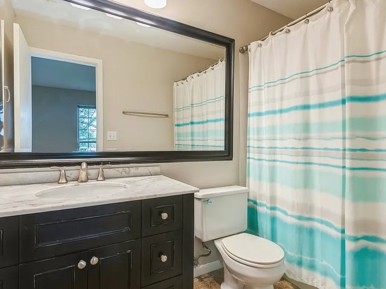 533 Woodhaven Dr #533 — Photo 6