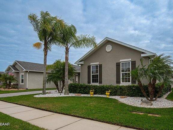 3rd image of 3654 Cesi Ave
