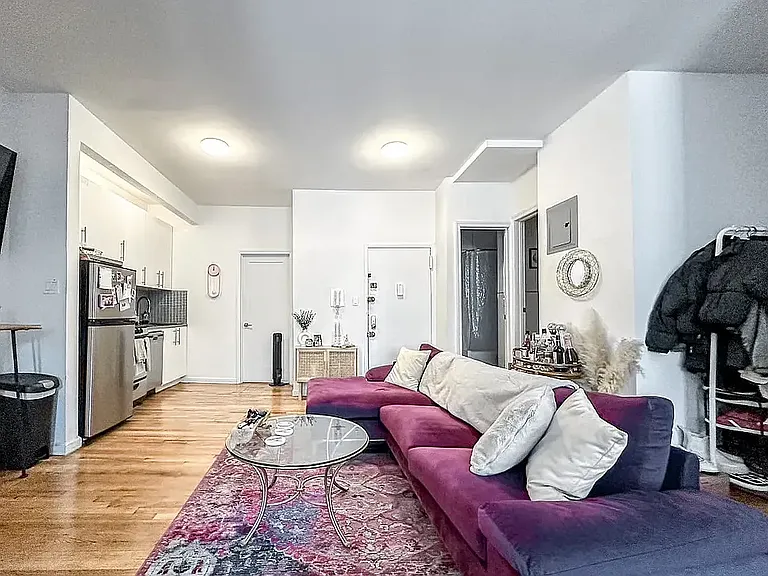 360 3rd Ave #1 — Photo 2