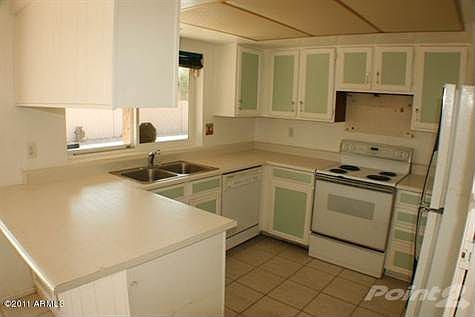 20111102221606979365000000-o