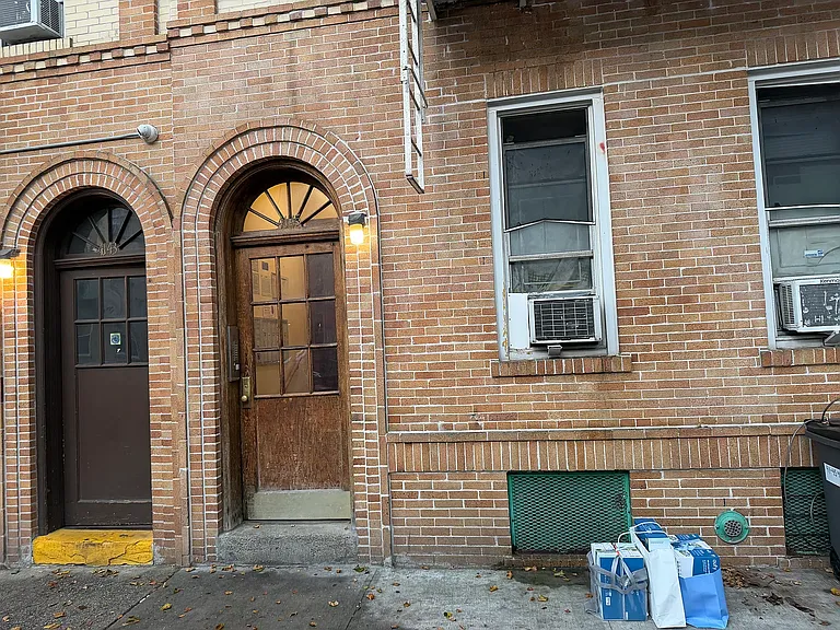 41-45 49th St #1R — Photo 6