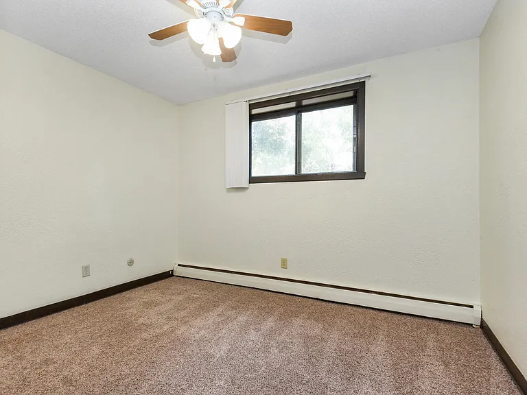 White Bear Terrace — Photo 7