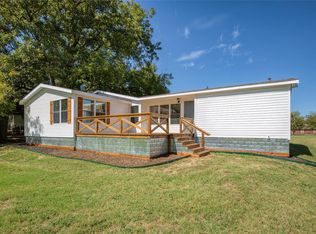 124 Draper Dr, Springtown, TX 76082