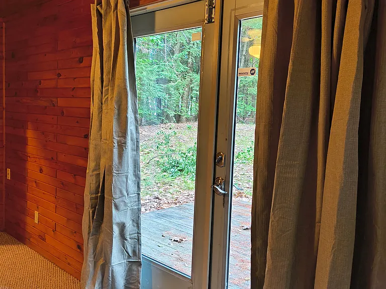 373 Hancock Pond Rd — Photo 2