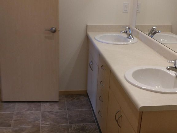 5th image of 536 Mansfield Ct SW APT F304