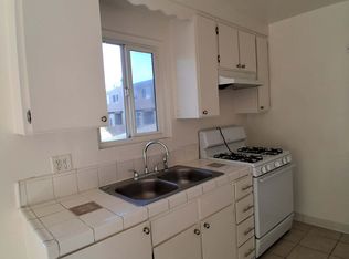 416 E Regent St, Inglewood, CA 90301