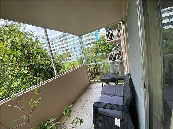 5th image of 1200 Tallwood Ave APT 207