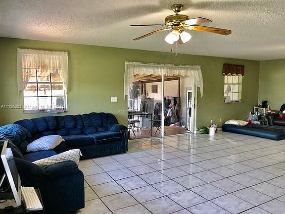 4th image of 21955 SW 264th St
