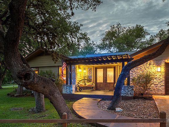 Welcoming covered porch.