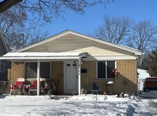 5886 Jackson St, Taylor, MI