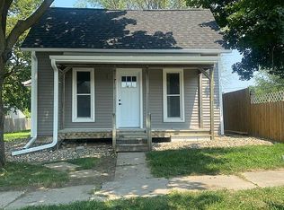 615 E Filmore St, Winterset, IA 50273