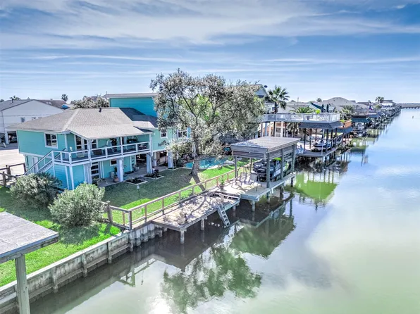 325 Ling St, Bayou Vista, TX 77563