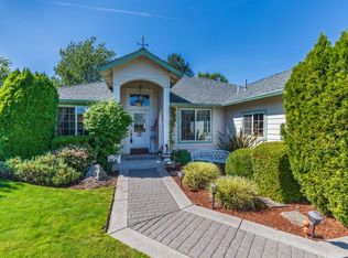 644 Benjamin Way, Phoenix, OR 97535