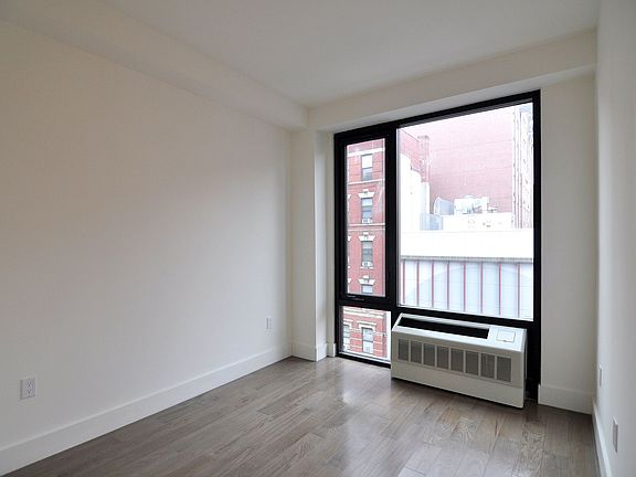 2nd image of 3521 94th St APT 2C