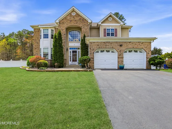 4 Firenze Road, Jackson, NJ 08527