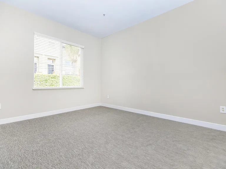Bellecour Way Apartment Homes — Photo 47