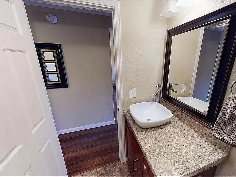 140 Uwapo Rd — Photo 14