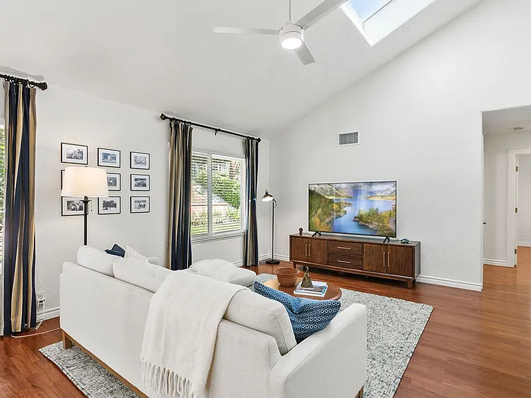 27242 Cordero Ln — Photo 13