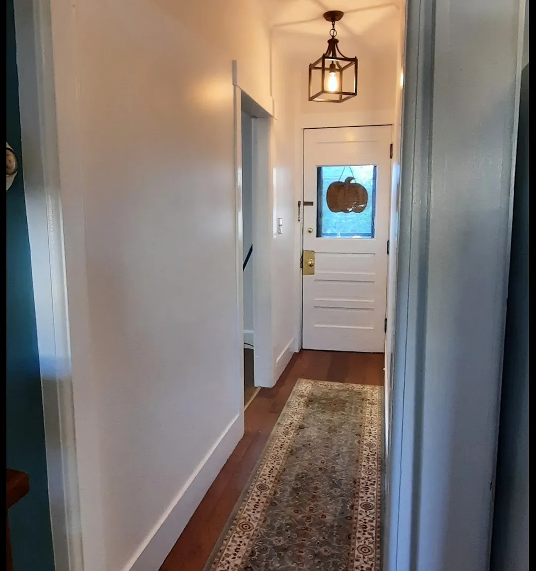 2 bed, 900 sqft, $1,850 — Photo 2