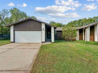 2353 N Rutland Ct, Wichita, KS 67226