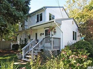 86 Ellis Ave, Northport, NY 11768