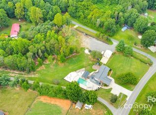 109 Lazy D Ln, Statesville, NC 28625