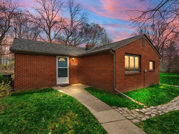 433 W Us Highway 20, Porter, IN 46304