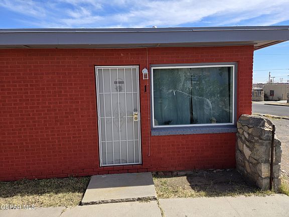 4th image of 4019 Polk Ave
