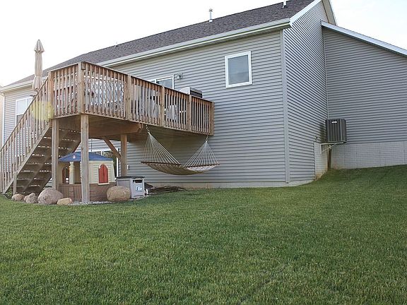 5th image of 2812 Quail Hollow Ln