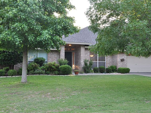 2nd image of 4009 Angelina Ct N