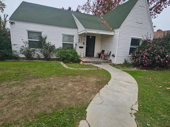 123 Douglas St, Bakersfield, CA 93308