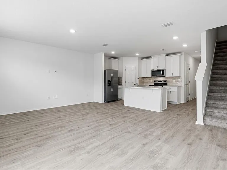 16278 Bird Of Paradise Ave — Photo 8