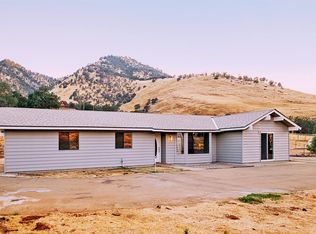 6901 Palomino Dr, Sanger, CA