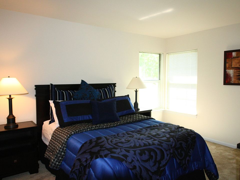 1st image of 1135 Olive Lake Dr APT E
