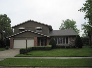 15313 Orchard Ln, Oak Forest, IL 60452